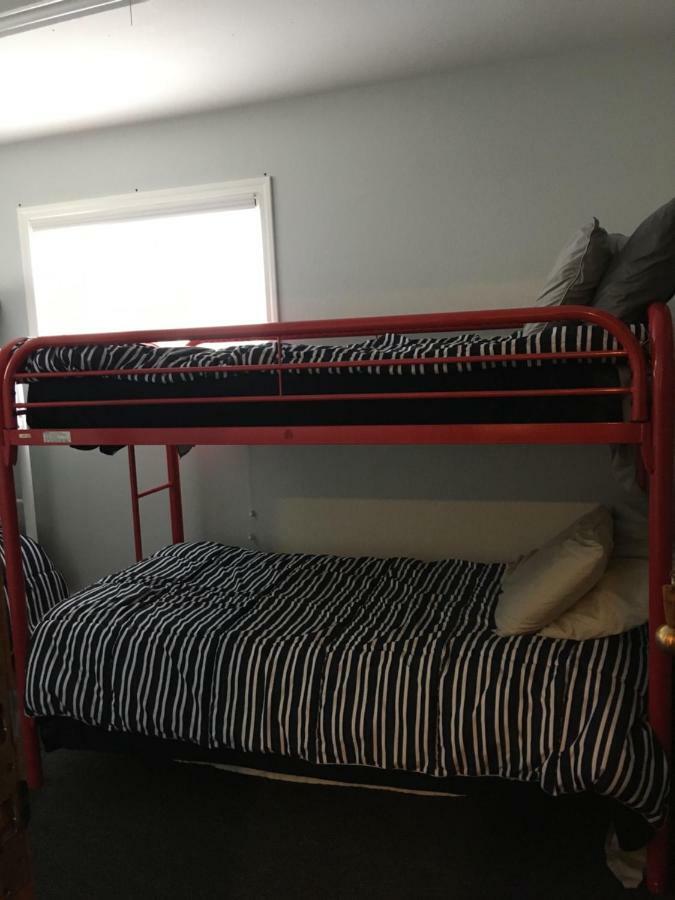Arctic Adventure Hostel Анкъридж Екстериор снимка