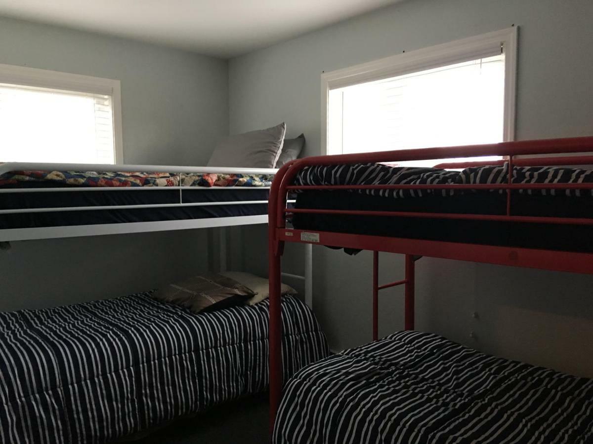 Arctic Adventure Hostel Анкъридж Екстериор снимка